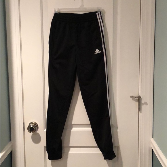 adidas tricot jogger